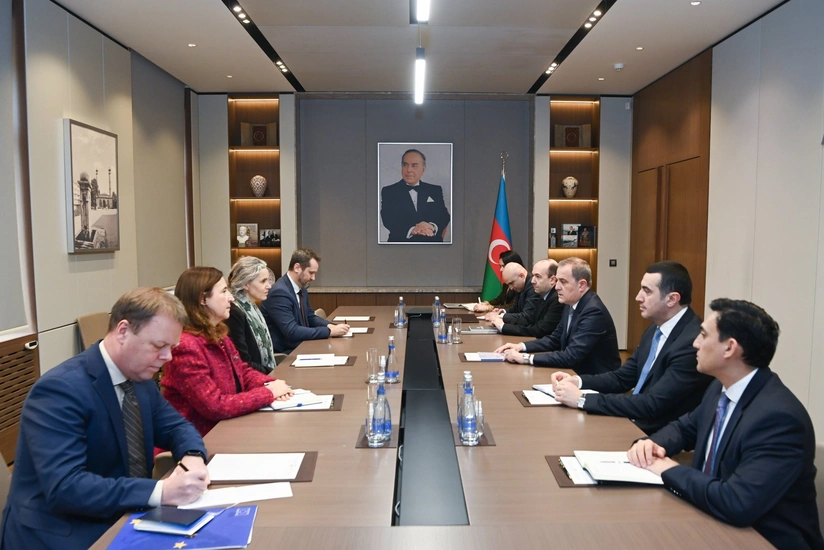 Ceyhun Bayramov Maqdalena Qrononu sülh prosesindəki irəliləyişlər barədə məlumatlandırıb