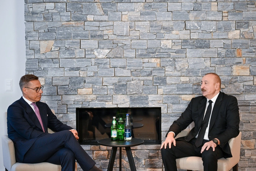 Azərbaycan Prezidenti Davosda finlandiyalı həmkarı ilə görüşüb