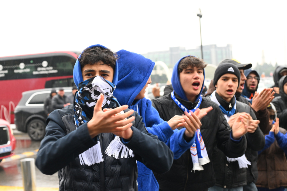 Çempionlar Liqasının pley-off mərhələsinə vəsiqə qazanan "Qarabağ" Bakıya qayıdıb - FOTO