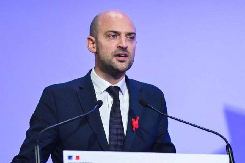 Barro: Fransa İrana qarşı sanksiyalarla bağlı qərarları dəstəkləyəcək