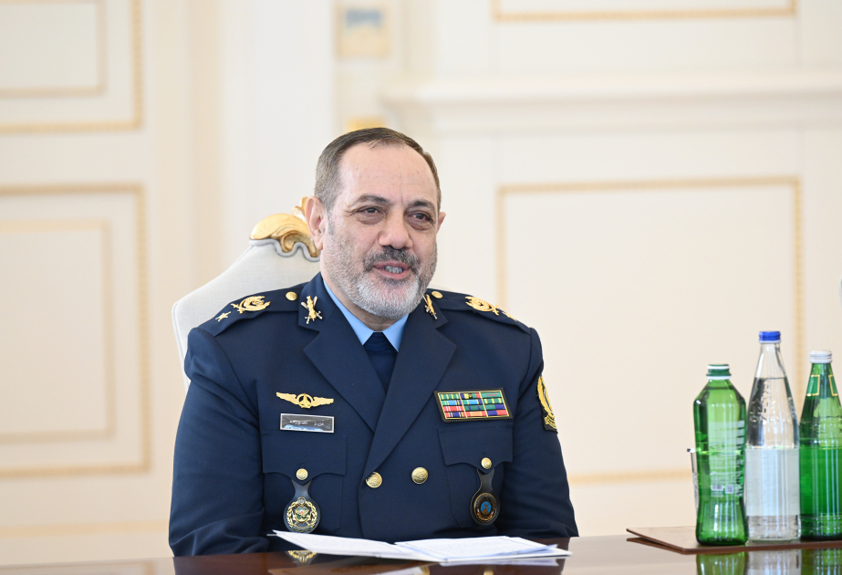 Prezident İlham Əliyev İranın müdafiə və silahlı qüvvələrə dəstək nazirinin başçılıq etdiyi nümayəndə heyətini qəbul edib