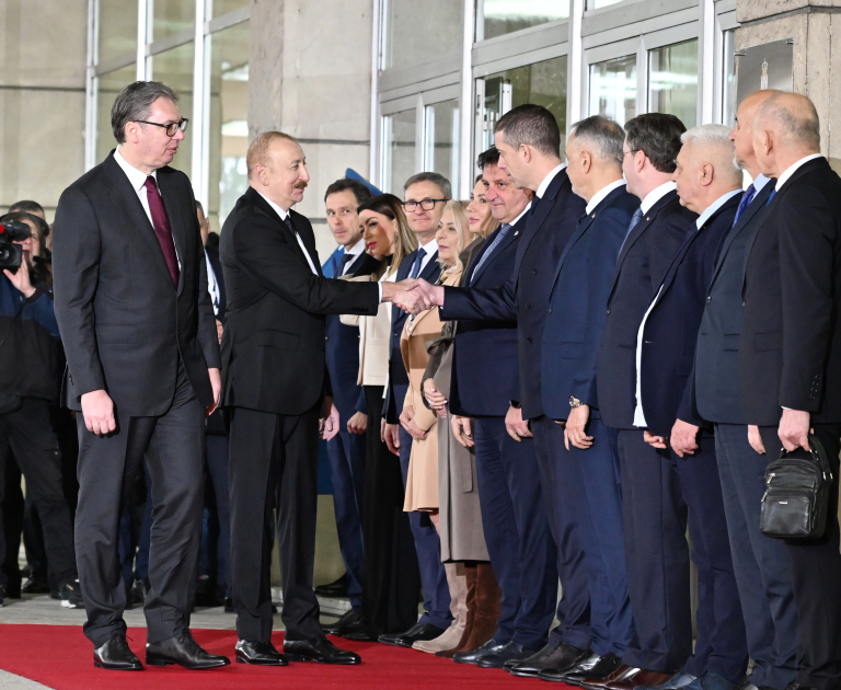 Prezident İlham Əliyevin Belqradda rəsmi qarşılanma mərasimi olub