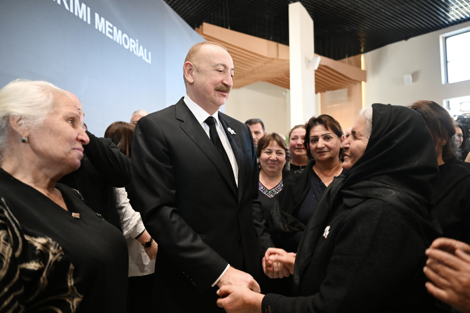 Prezident İlham Əliyev Xocalı Soyqırımı Memorialının açılışında iştirak edib