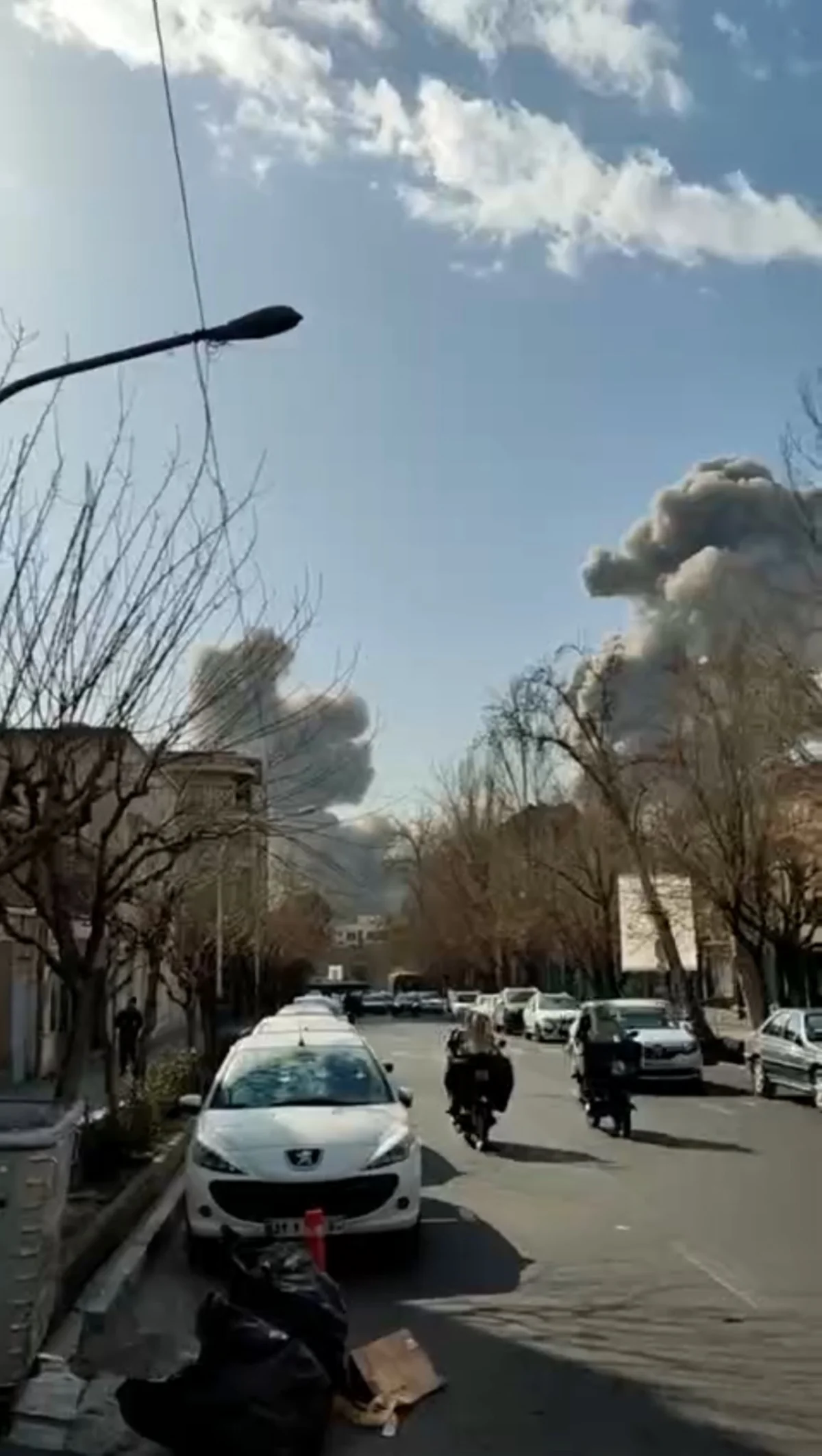 Xameneinin Tehrandakı ofisinə hücum edilib