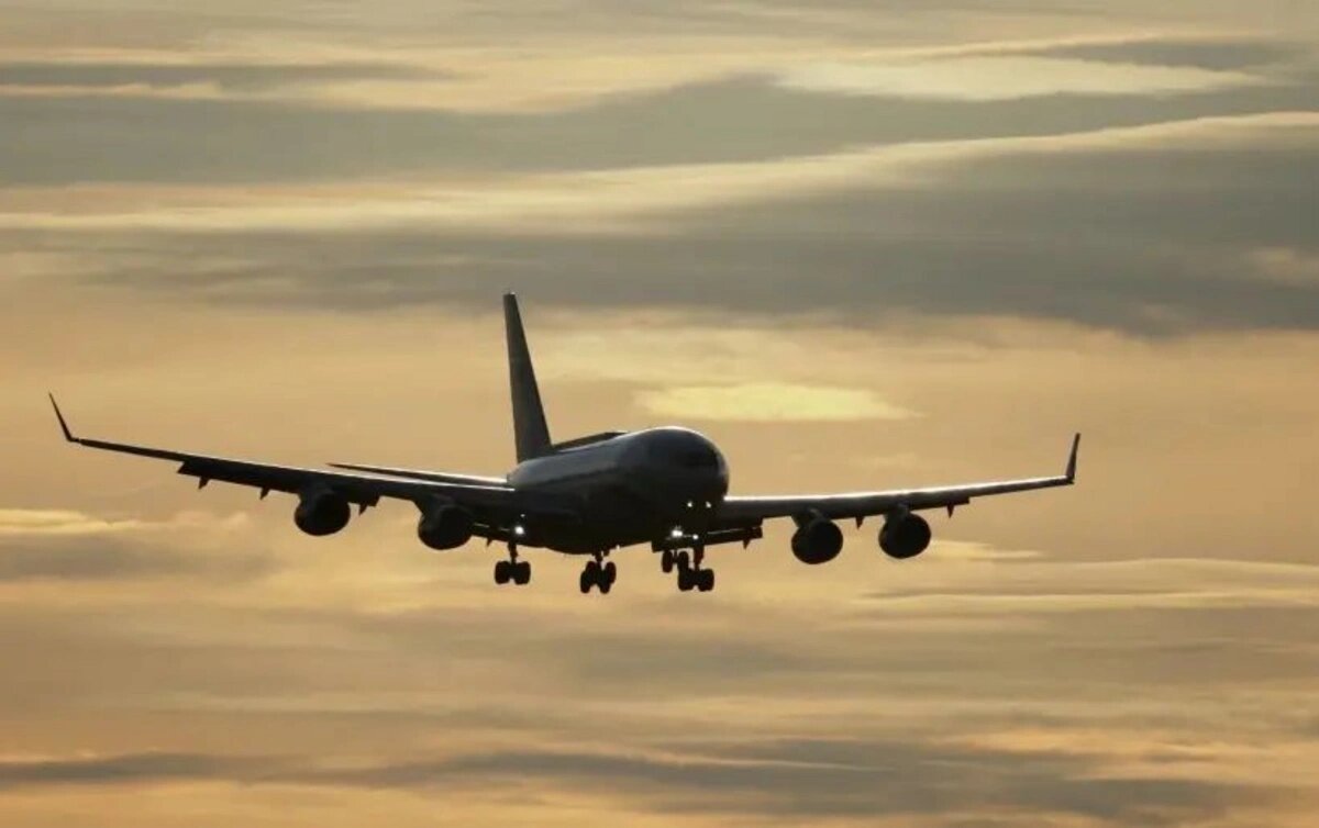 Hindistandan uçan təyyarə Pxuket aeroportunda sərt eniş həyata keçirib