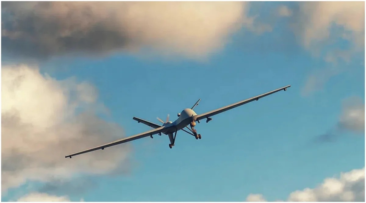 Dronlar Küveyt hava limanını hədəfə alıb