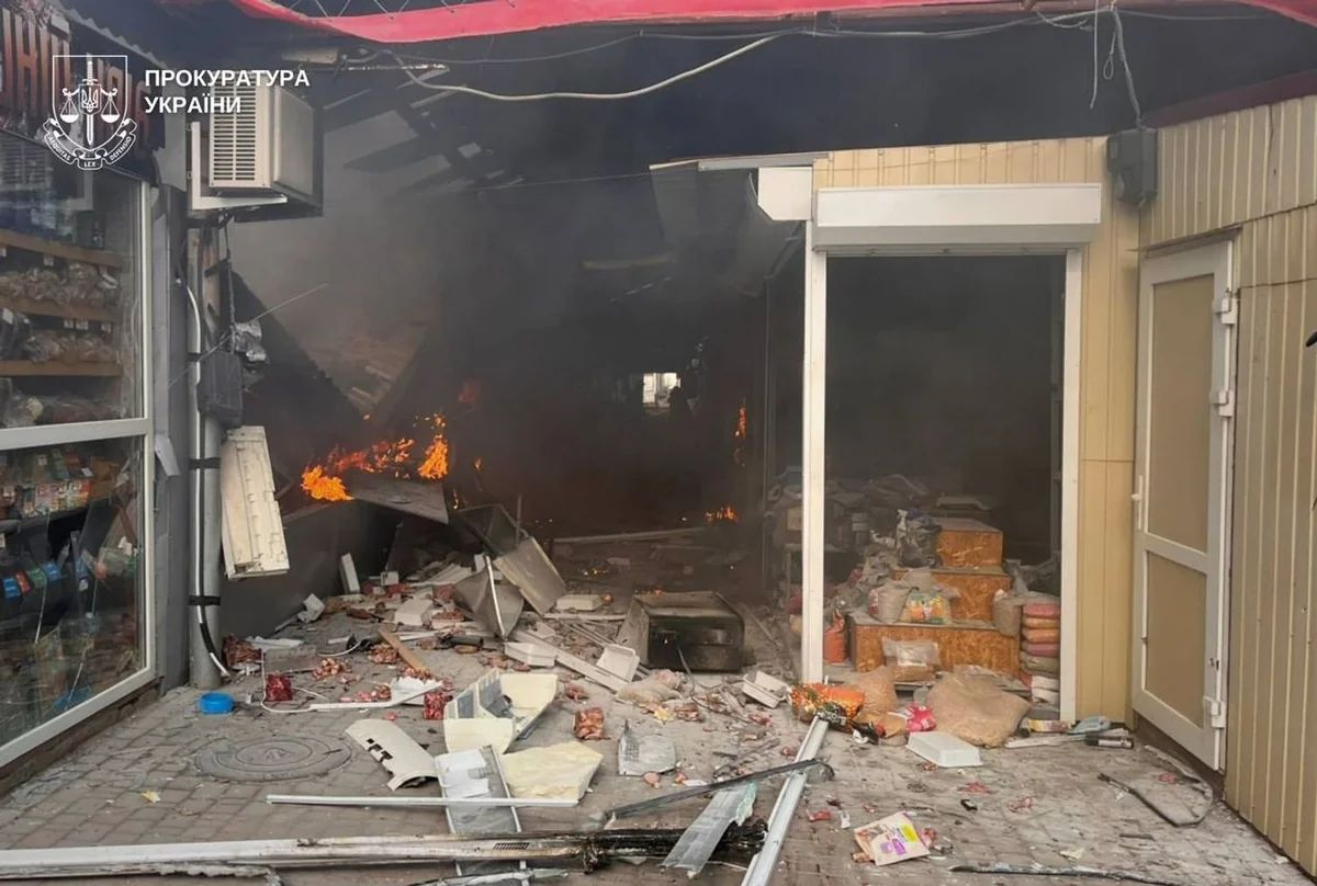 Ukraynanın Nikopol şəhərində bazar vuruldu: itkilər artıb
