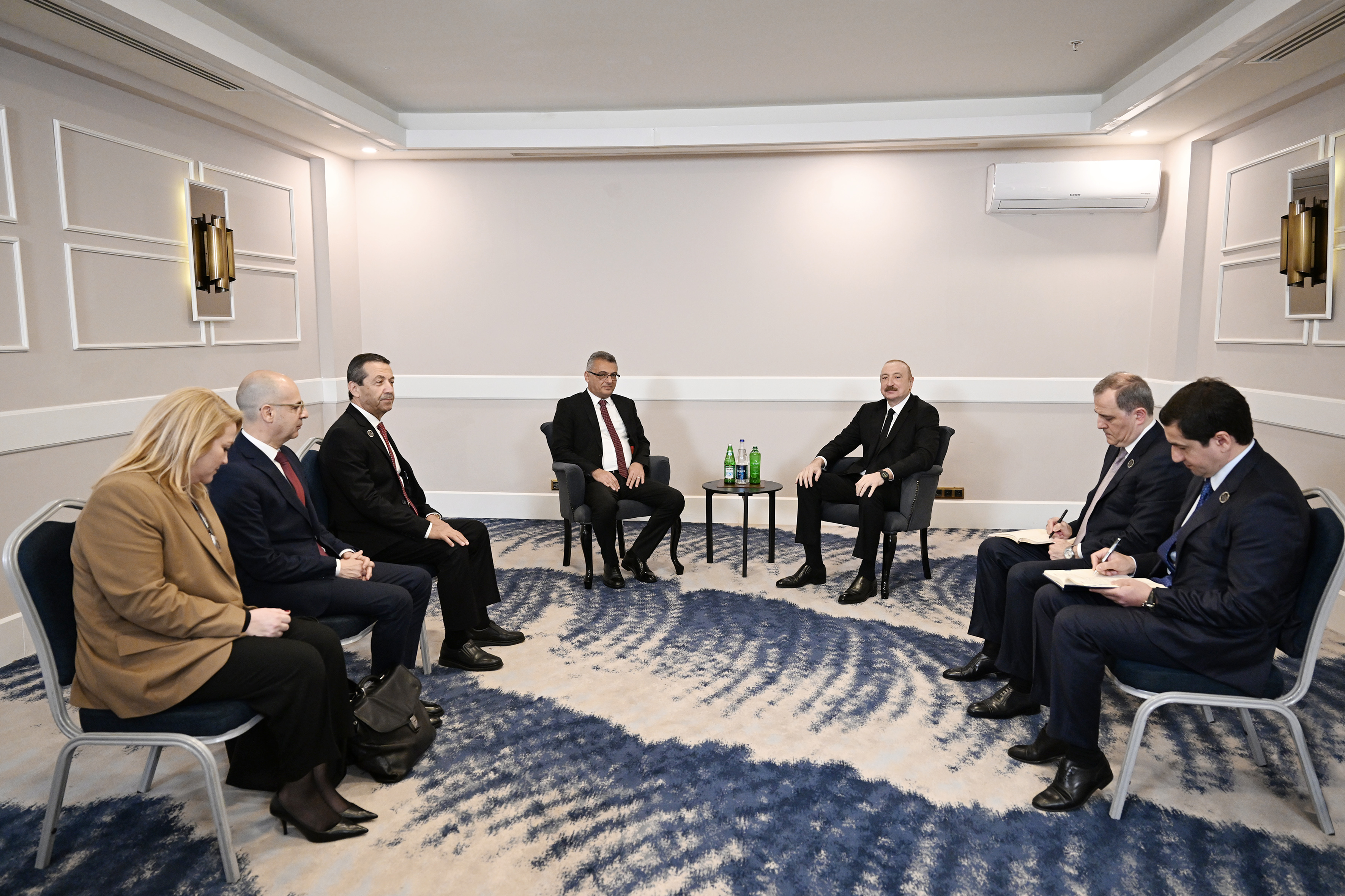 Azərbaycan Prezidenti İlham Əliyevin Antalyada Şimali Kipr Prezidenti ilə görüşü olub
