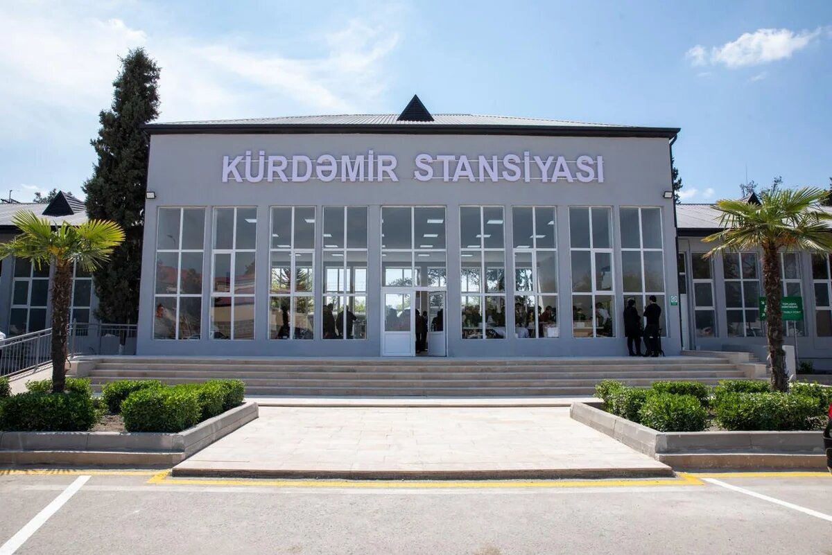 Kürdəmir dəmiryol stansiyası bu gündən etibarən istifadəyə verildi