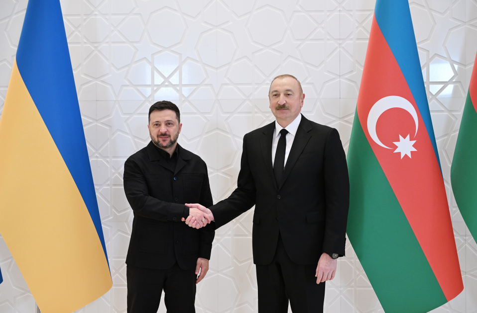 Ukrayna Prezidenti Volodimir Zelenski Azərbaycanda işgüzar səfərdədir