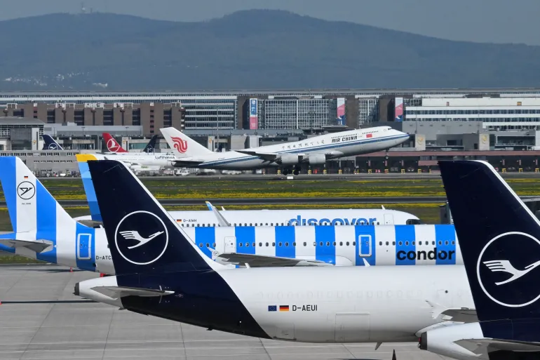 Alman aviaşirkəti İsrail reyslərini yenidən açmağa hazırlaşır